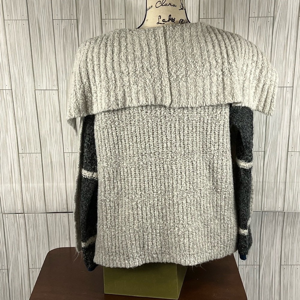 Curio New York Cardigan - Picture 5 of 8